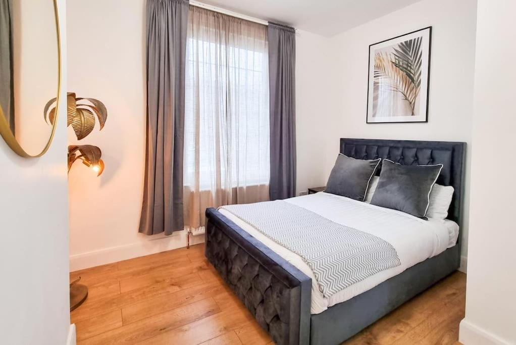 Stylish And Cosy 2 In W Private Parking Appartement *